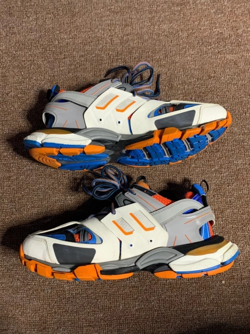 EM Sneakers Balenciaga Track Blue Orange(Without LED) reviewed by