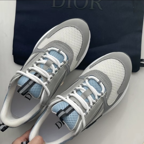 EM Sneakers Dior B22 Rice Grey Blue review 
