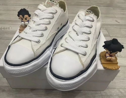 EM Sneakers Mihara Yasuhiro White and Black Lines NO.723 reviewed by