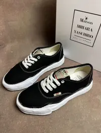 EM Sneakers Mihara Yasuhiro Baker OG Sole Canvas Low Black NO.715 review 0