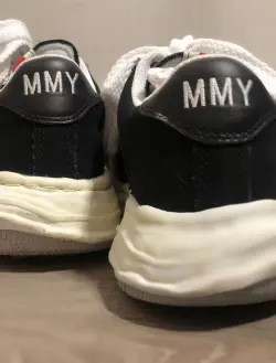 EM Sneakers Mihara Yasuhiro White and Black Gray Low NO.769 review Edward Bailey 02