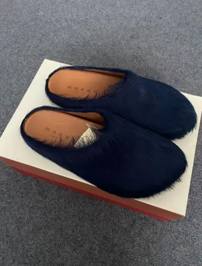 EM Sneakers Marni Fussbett Black review Danys Portillo