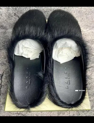 EM Sneakers Marni Fussbett Black review Maddox Junker
