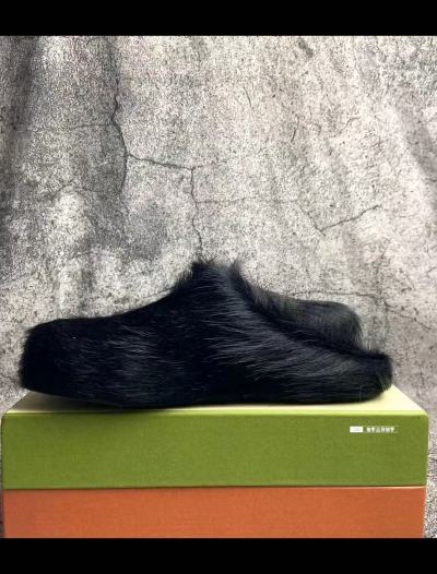 EM Sneakers Marni Fussbett Black review Johannes Schuster