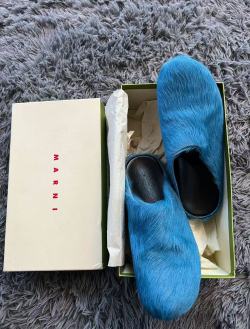 EM Sneakers Marni Fussbett Blue review Nae Scott