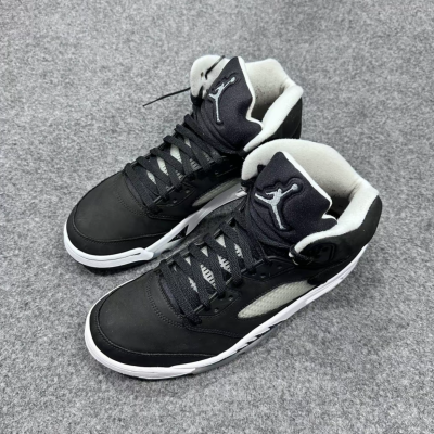 EM Sneakers Jordan 5 Retro Moonlight review Makiyah Miller