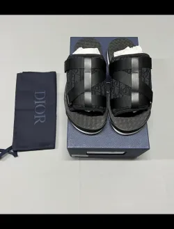 EM Sneakers Dior Alpha Oblique Black and White review Manny Rose