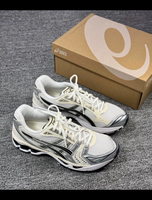 EM Sneakers ASICS Gel-Kayano 14 White Midnight review 
