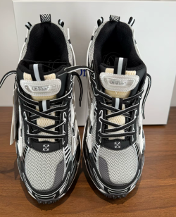 EM Sneakers OFF-WHITE Be Right Back Out Of Blue Silver White review Florian Castro