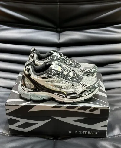 EM Sneakers OFF-WHITE Be Right Back Out Of Blue Silver White review Nyasia Rollins