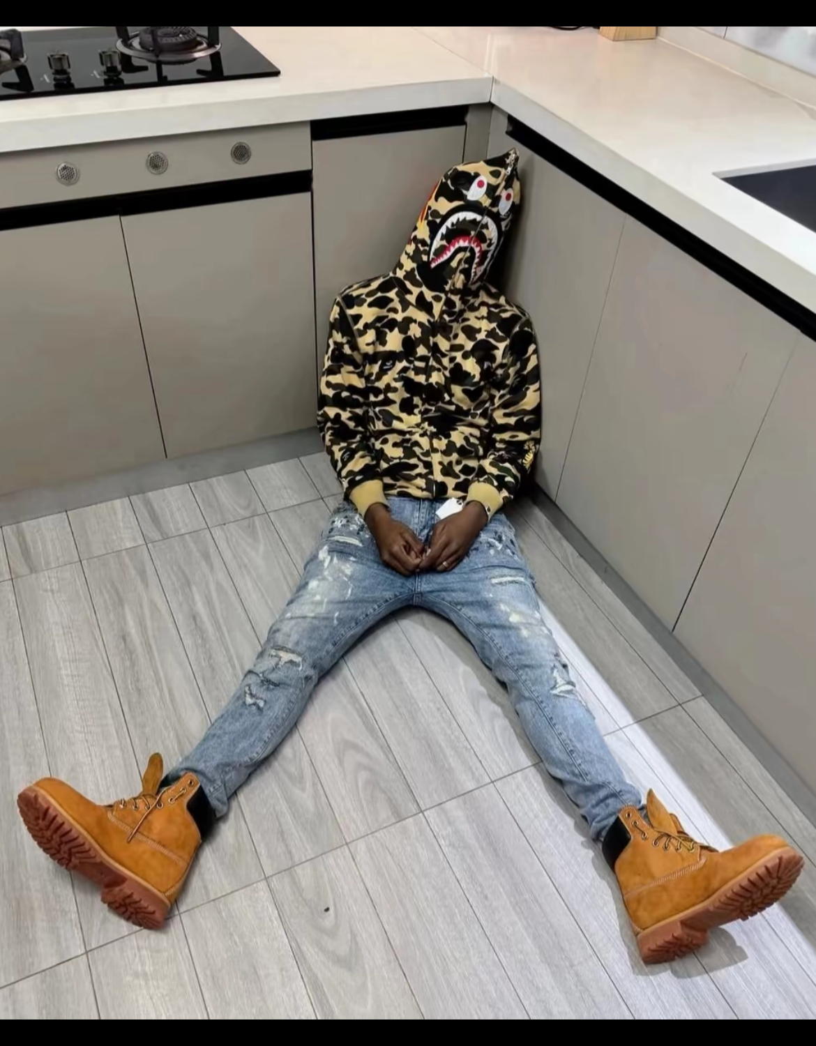 EM Sneakers BAPE 1st Camo Shark Full Zip Hoodie Yellow review 0