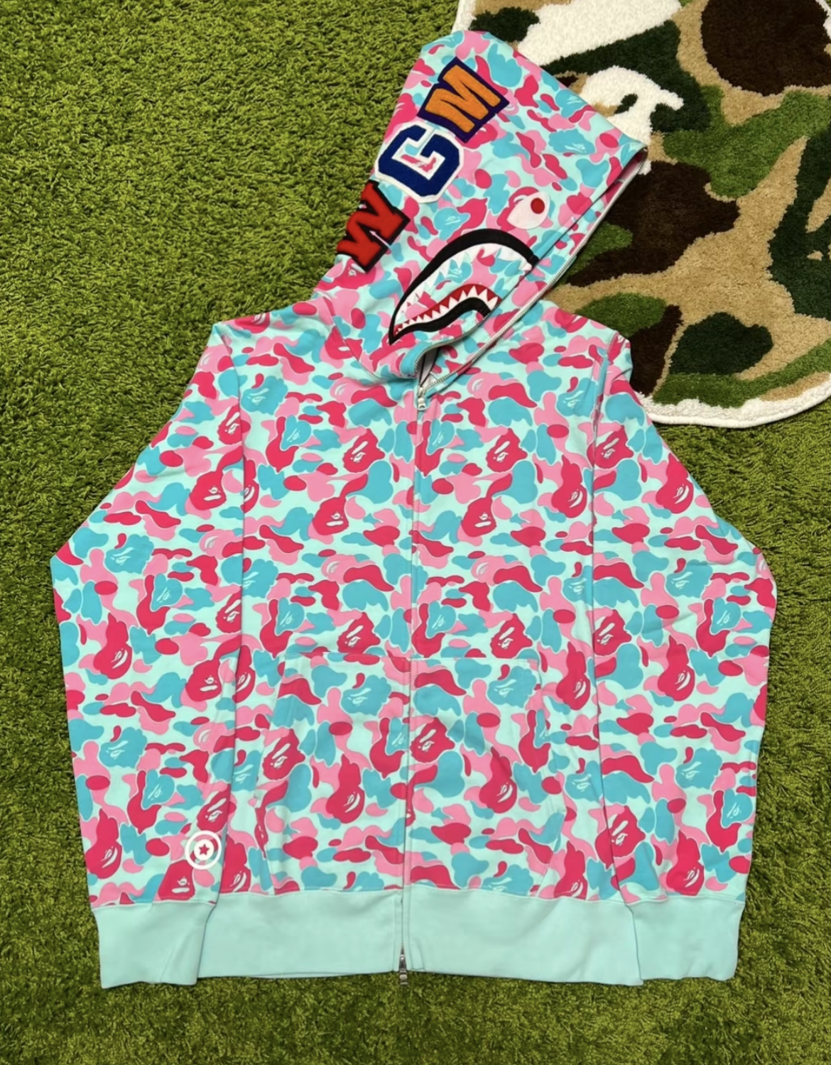 EM Sneakers BAPE Miami Co-Branded Double Hooded Shark Head Zip Hoodie  review 0