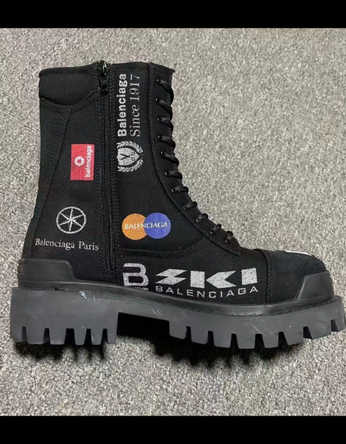 EM Sneakers Balenciaga Strike Boot Combat Co Branded Graffiti review 