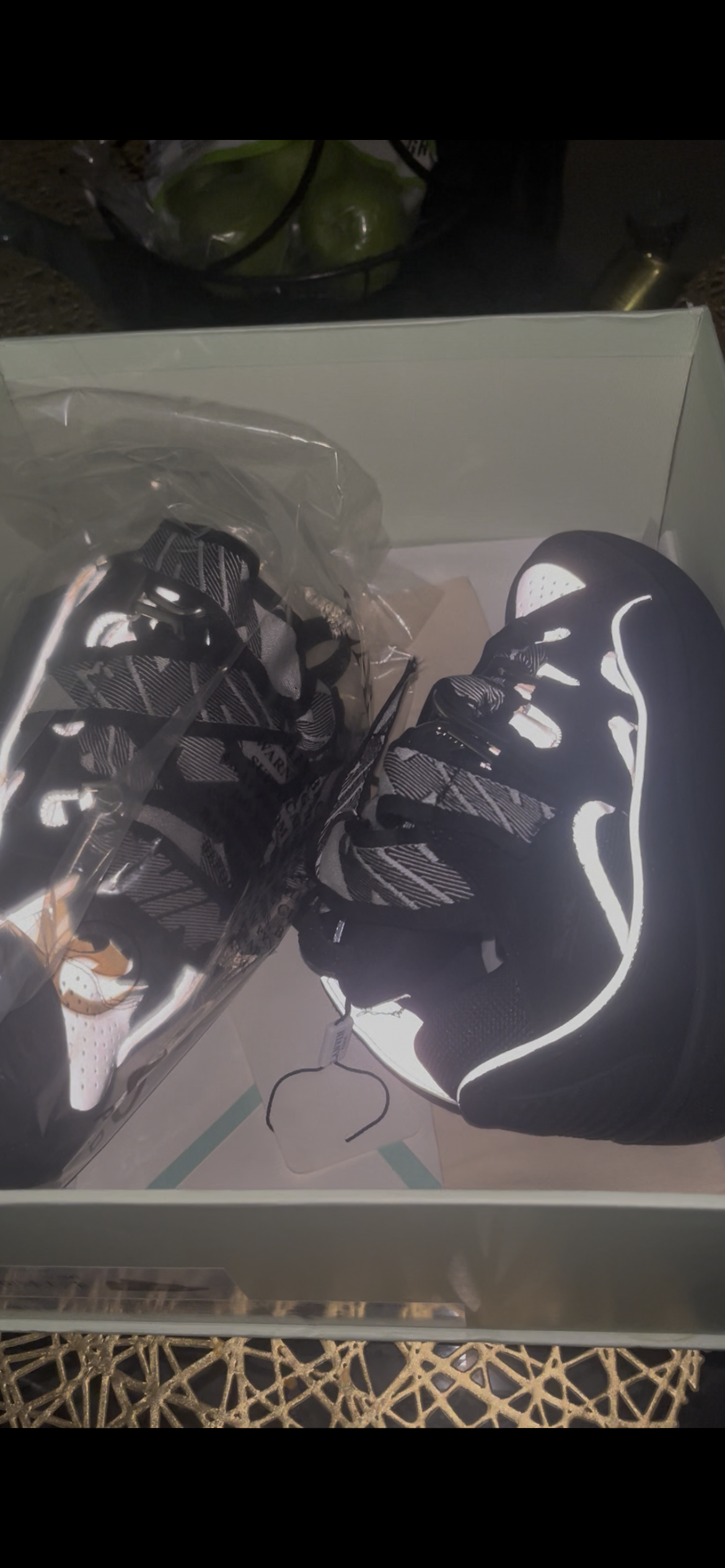 EM Sneakers Lanvin Leather Curb Black Grey review Z 02