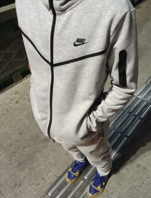 EM Sneakers Nike Sportswear Tech Fleece Full-Zip Hoodie & Joggers Set (FW24) Dark Grey Heather/Black review 