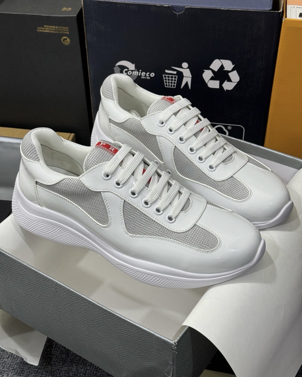 EM Sneakers Prada America's Cup Silver White review Adrián Curillo