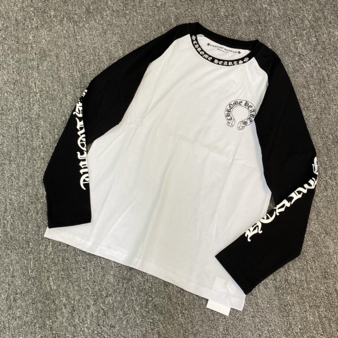 EM Sneakers Chrome Hearts Horseshoe Sanskrit Colorblock Long Sleeve review Essence Fraguada 00