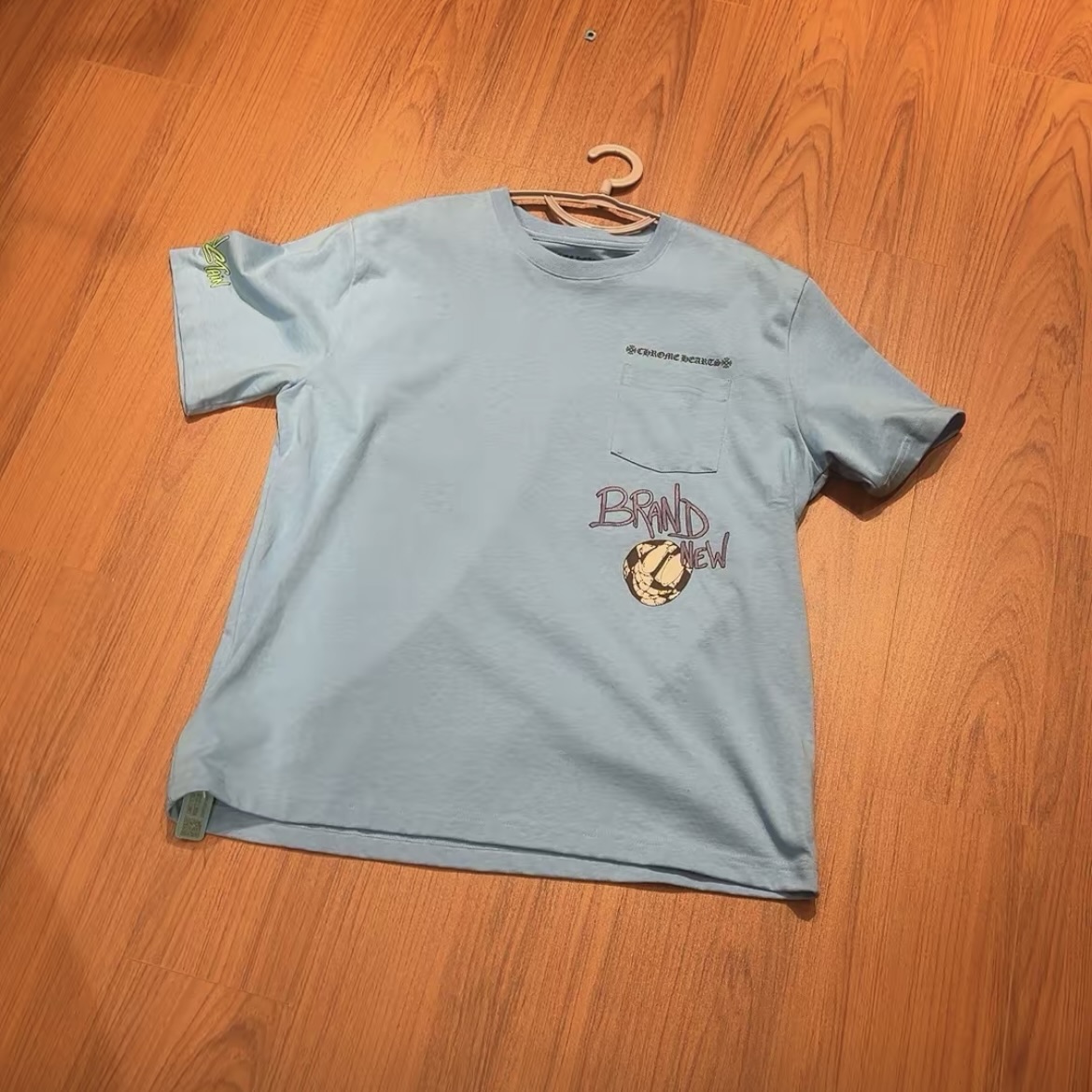 EM Sneakers Chrome Hearts T-Shirt -2220 Blue review Aiden Gaffoor 01