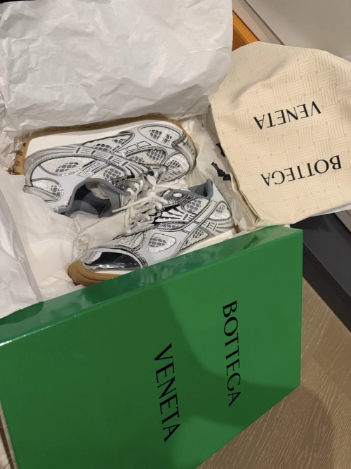 EM Sneakers Bottega Veneta Orbit Silver White reviewed bychristian Gutierrex