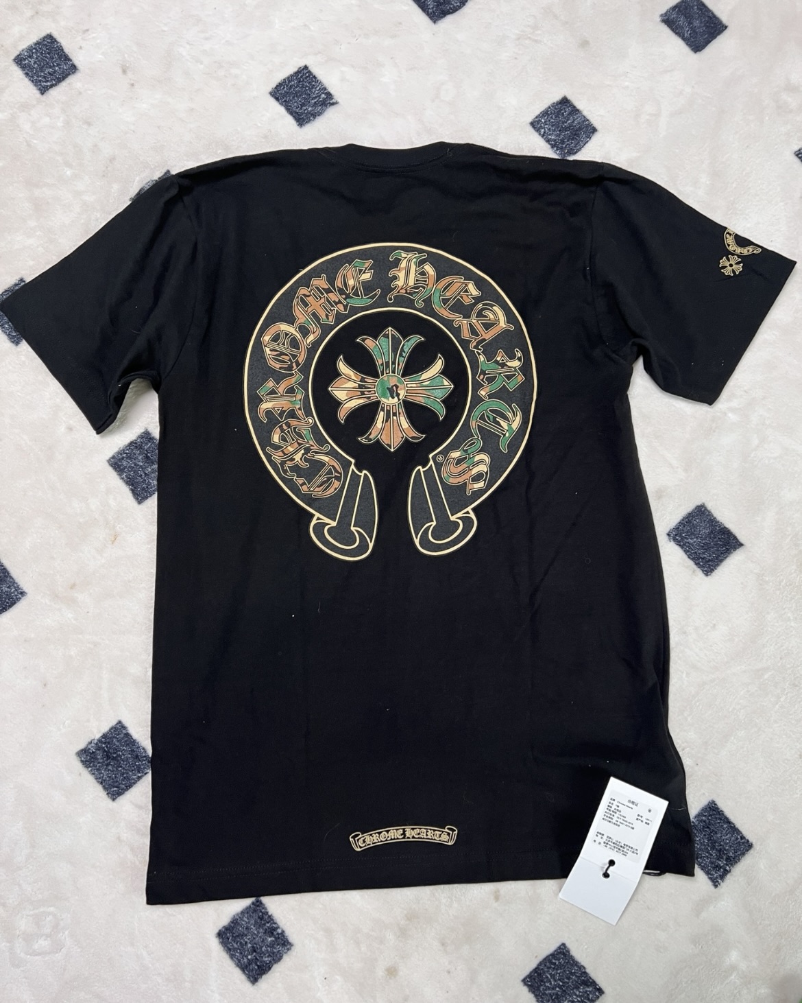 EM Sneakers Chrome Hearts T-Shirt -2231 Black /White review 1
