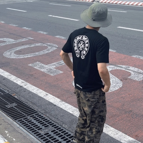 EM Sneakers Chrome Hearts T-Shirt -2104 Black reviewed by