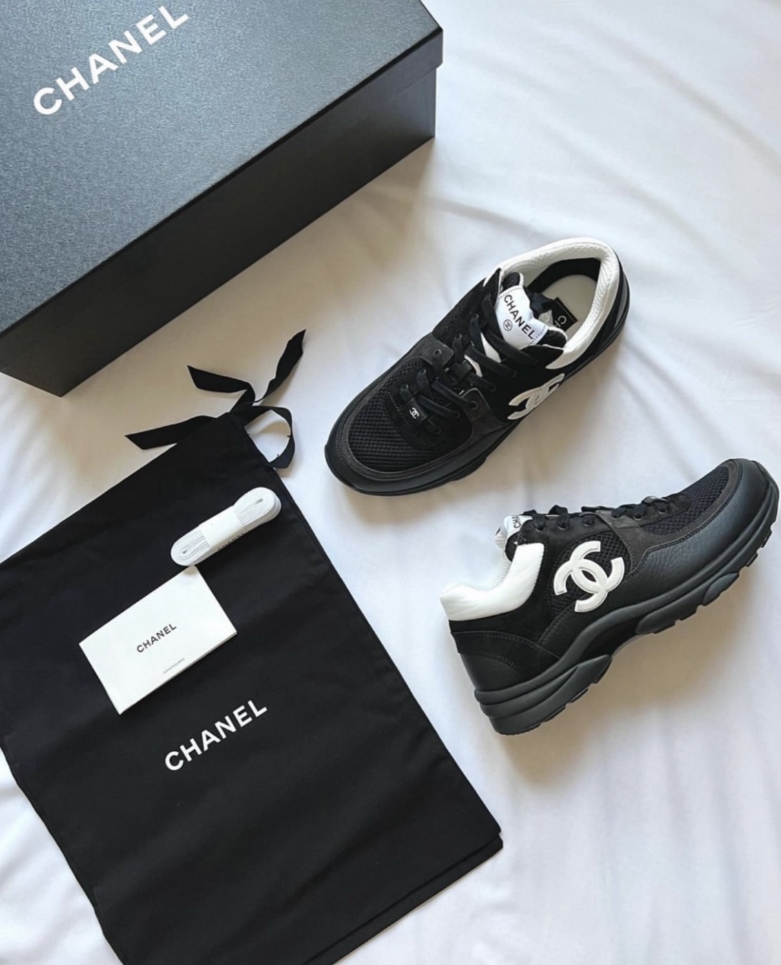 EM Sneakers Chanel Low Top Trainer Black White review latifah Johnson