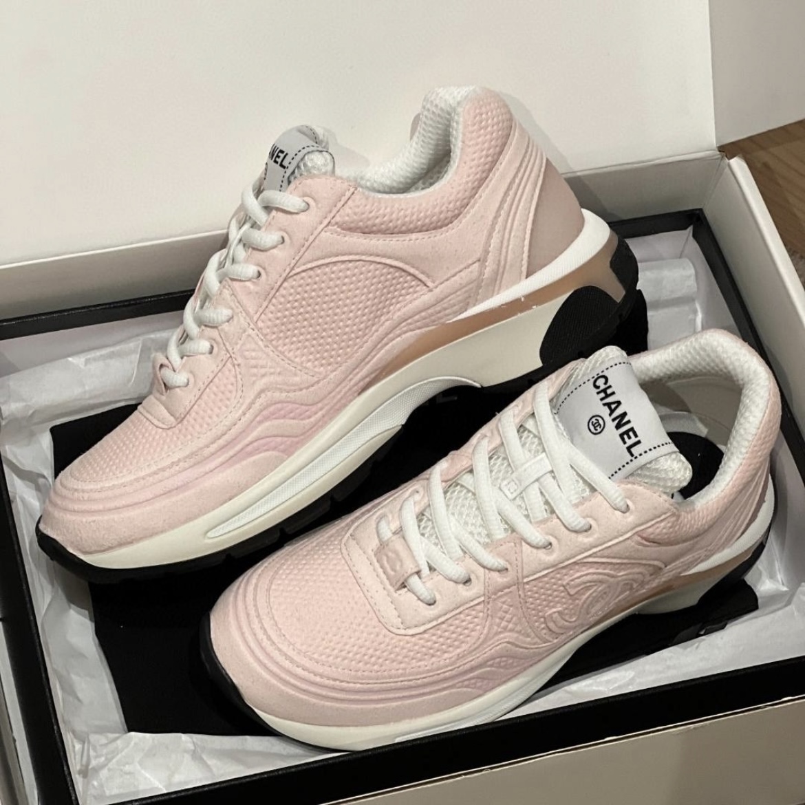 EM Sneakers Chanel Low Top Trainer Pink review giani obsitos