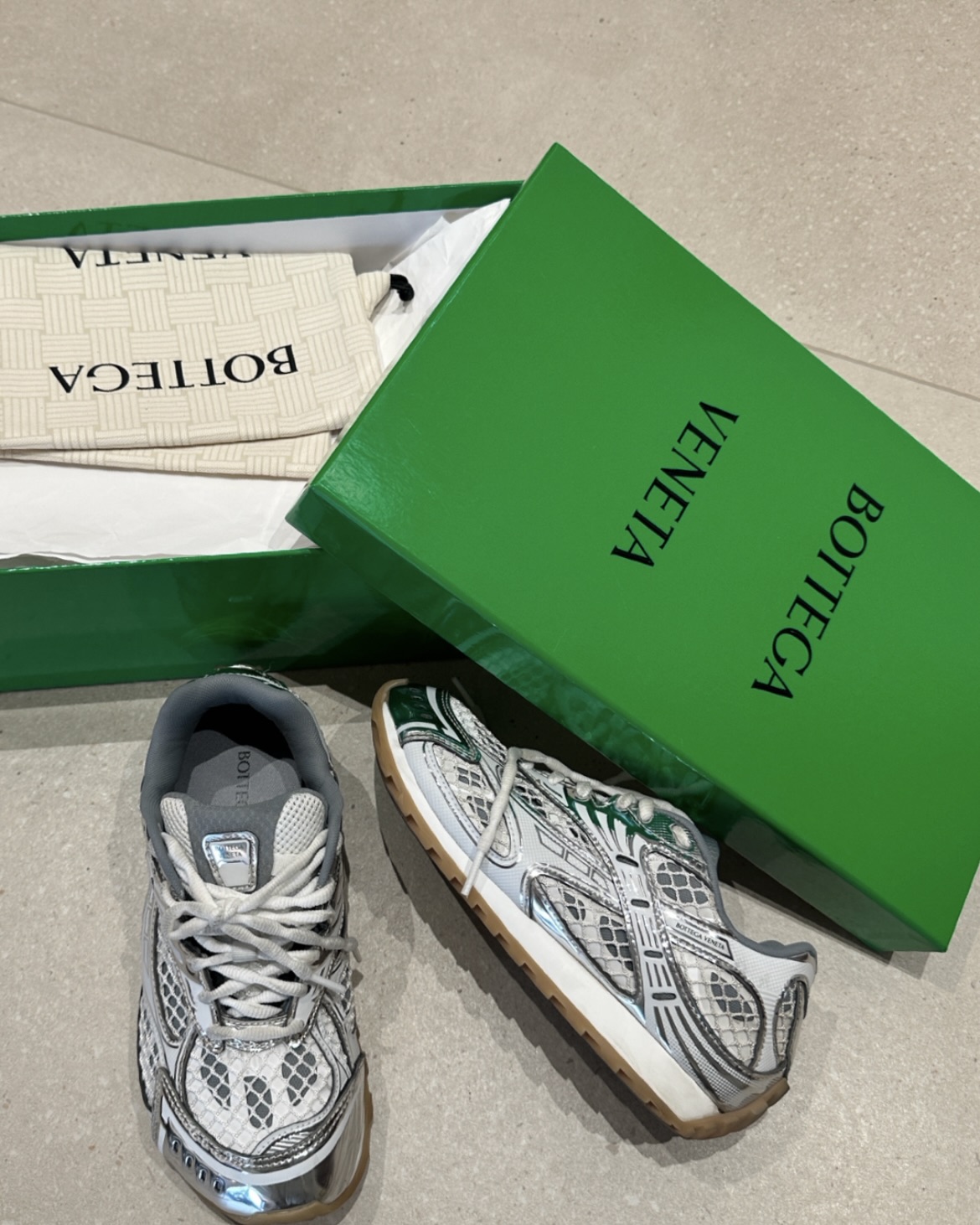 EM Sneakers BV(Botteg@) review Carolyn Curtin