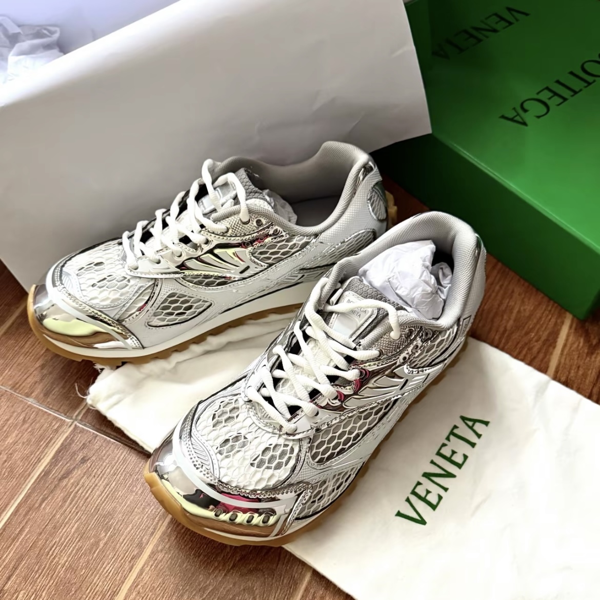 EM Sneakers BV(Botteg@) review 0