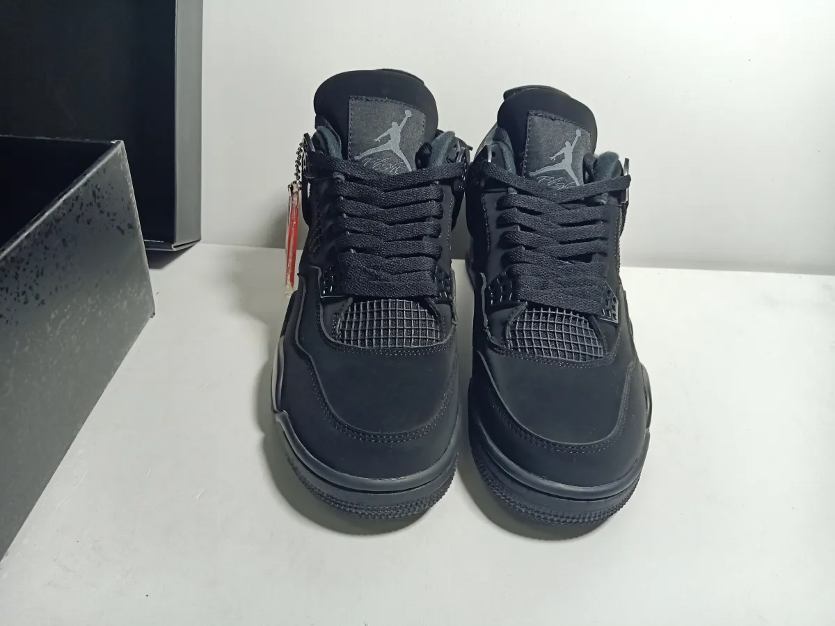 EM Sneakers provides 1:1 reps Jordan 4 Retro Black Cat. There are reps Jordan 4 Retro Black Cat QC pictures.