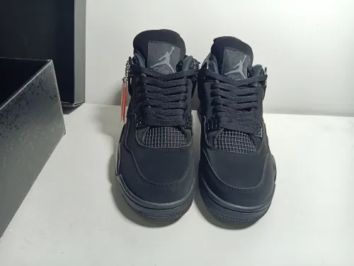 EM Sneakers QC Pictures | Jordan 4 Retro Black Cat