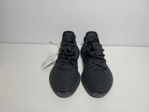 EM Sneakers QC Pictures | adidas Yeezy Boost 350 V2 Black Red (2017/2020)