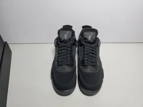 EM Sneakers QC pictures of Jordan 4 Black Cat