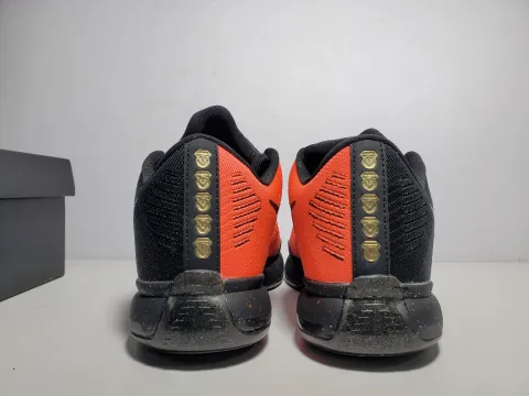 EM Sneakers QC pictures| Nike Kobe 10 Elite Christmas