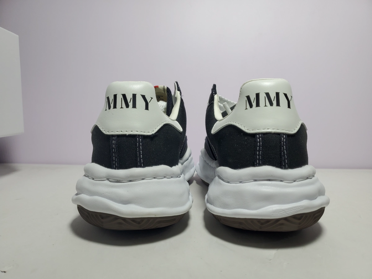 EM Sneakers QC pictures| Maison Mihara Yasuhiro Blakey OG Sole Canvas Low Black No Logo best reps