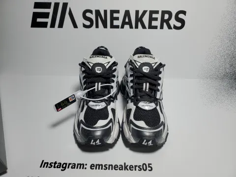 EM Sneakers QC pictures| Balenciaga Runner Black White