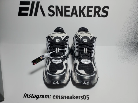 EM Sneakers QC pictures| Balenciaga Runner Black White