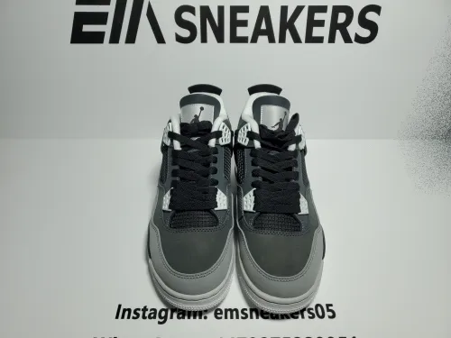 EM Sneakers QC pictures| Jordan 4 Retro Fear Pack