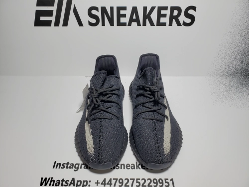 EM Sneakers QC pictures| adidas Yeezy Boost 350 V2 Core Black White (2016/2022)