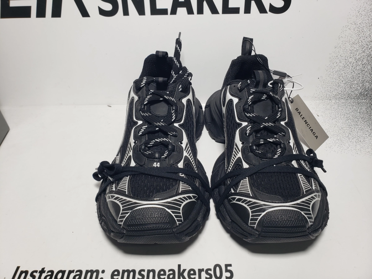 EM Sneakers QC | EM Sneakers Balenciaga 3XL Black and White