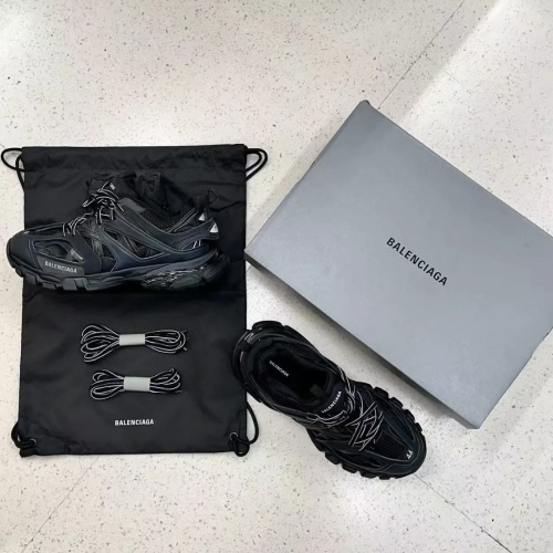 EM Sneakers Presents: The Definitive Balenciaga Track Black (Without LED) 542436 W1GB1 1000 Replica