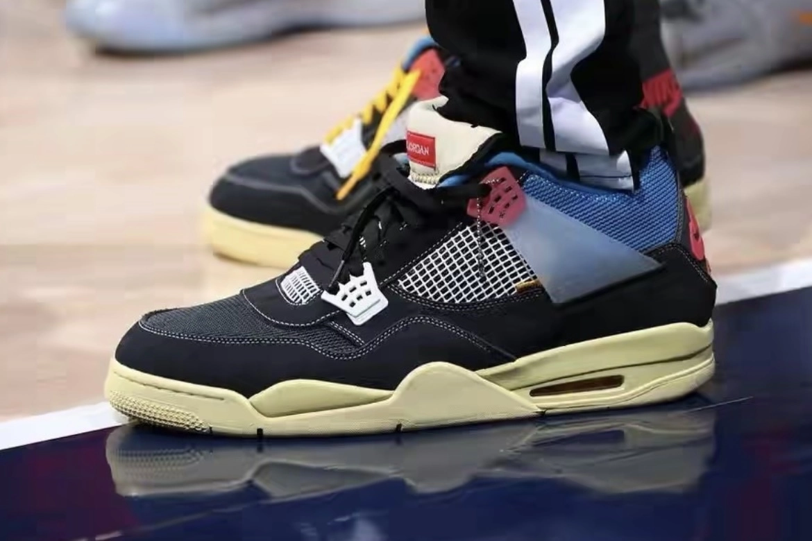 🔥 EM Sneakers Review: Jordan 4 x Union LA Retro Off Noir Reps - 1:1 Quality You Can Trust