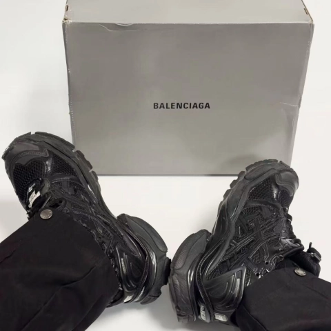 EM Sneakers Balenciaga Runner Black- Feedback and Reviews (in July)