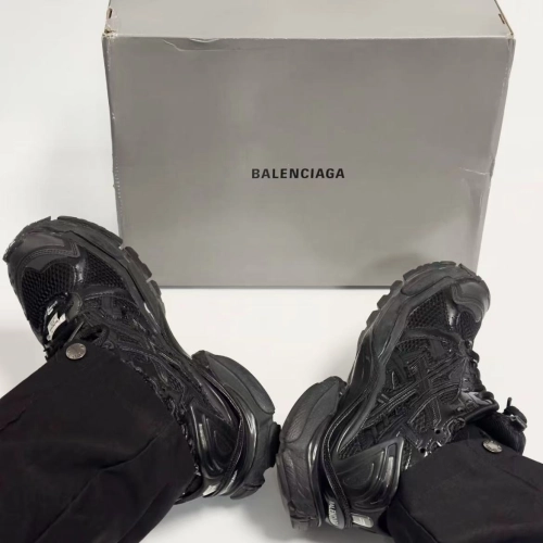 EM Sneakers Balenciaga Runner Black- Feedback and Reviews (in July)