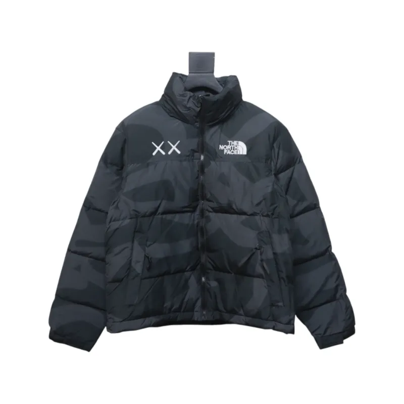 EM Sneakers QC |  EM Sneakers The North Face x Kaws Joint 𝟏𝟗𝟗𝟔 American Version Down Jacket Black