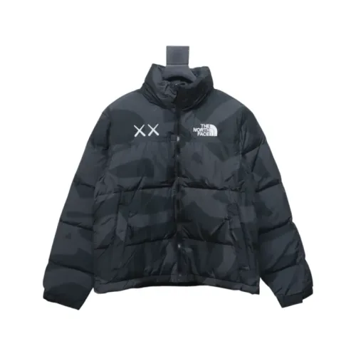 EM Sneakers QC |  EM Sneakers The North Face x Kaws Joint 𝟏𝟗𝟗𝟔 American Version Down Jacket Black