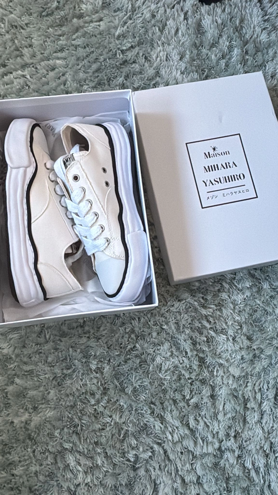 EM Sneakers Mihara Yasuhiro White and Black Lines NO.723 - Feedback and Reviews