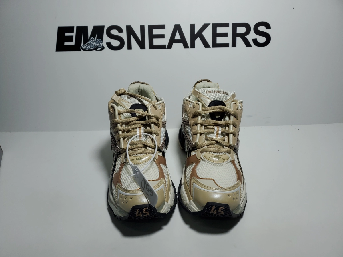 EM Sneakers QC | Balenciaga Runner Rice Pla Tinum