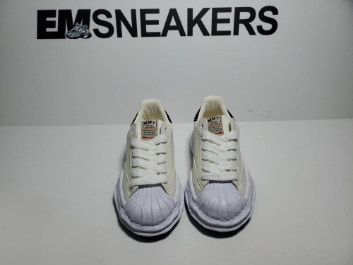 EM Sneakers QC | Mihara Yasuhiro Blakey OG Sole Leather Low White NO.702