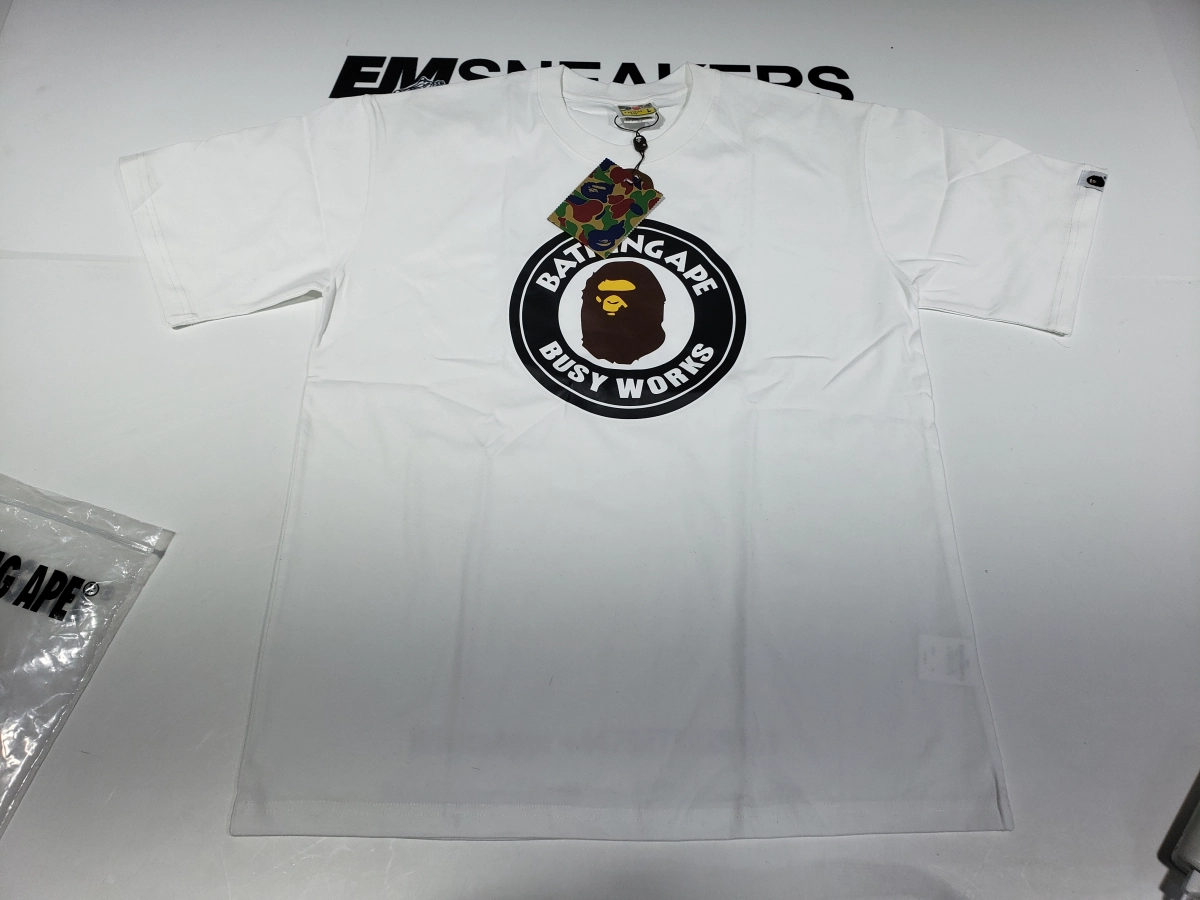 EM Sneakers QC | BAPE T-Shirt 136 White